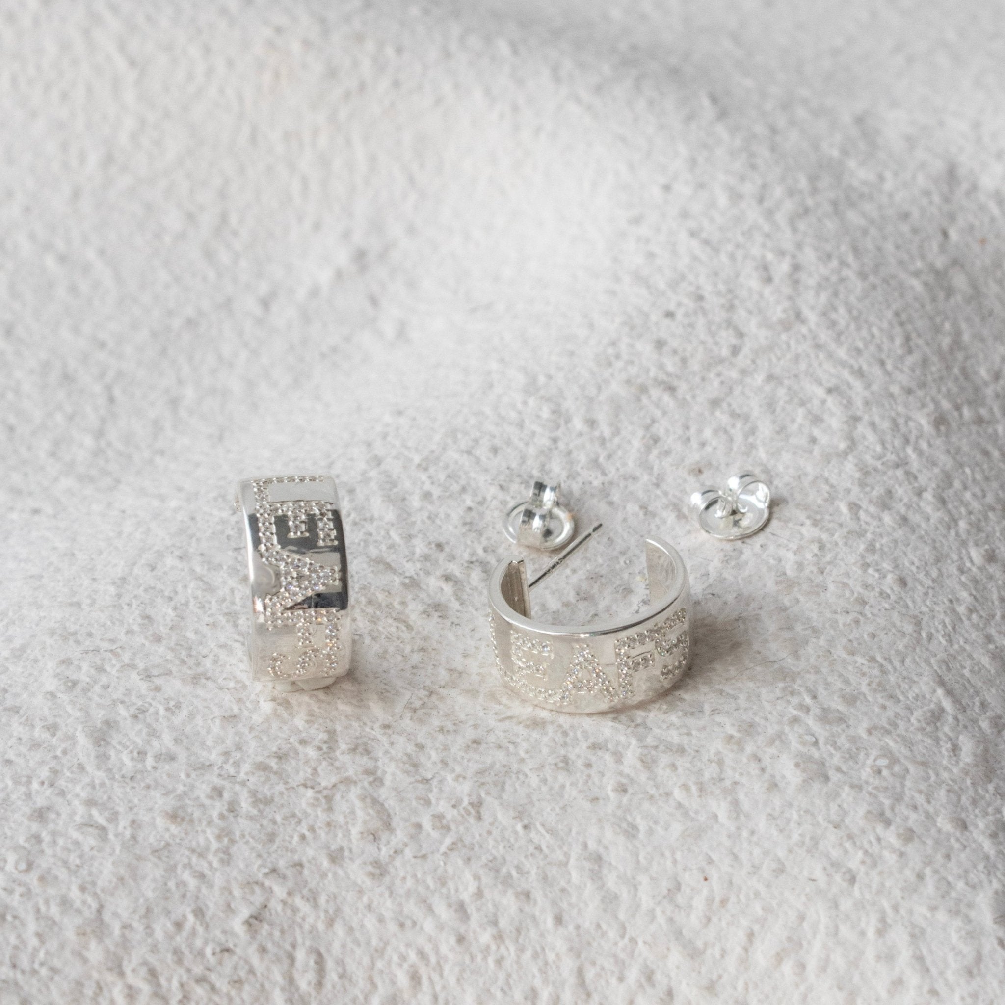 Maple Leaf Pave Cigar Band Hoop Earring - SILVER