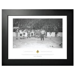 Toronto Maple Leafs Memorabilia - Hockey Brawl Black & White Classic - 12" x 16" Frame