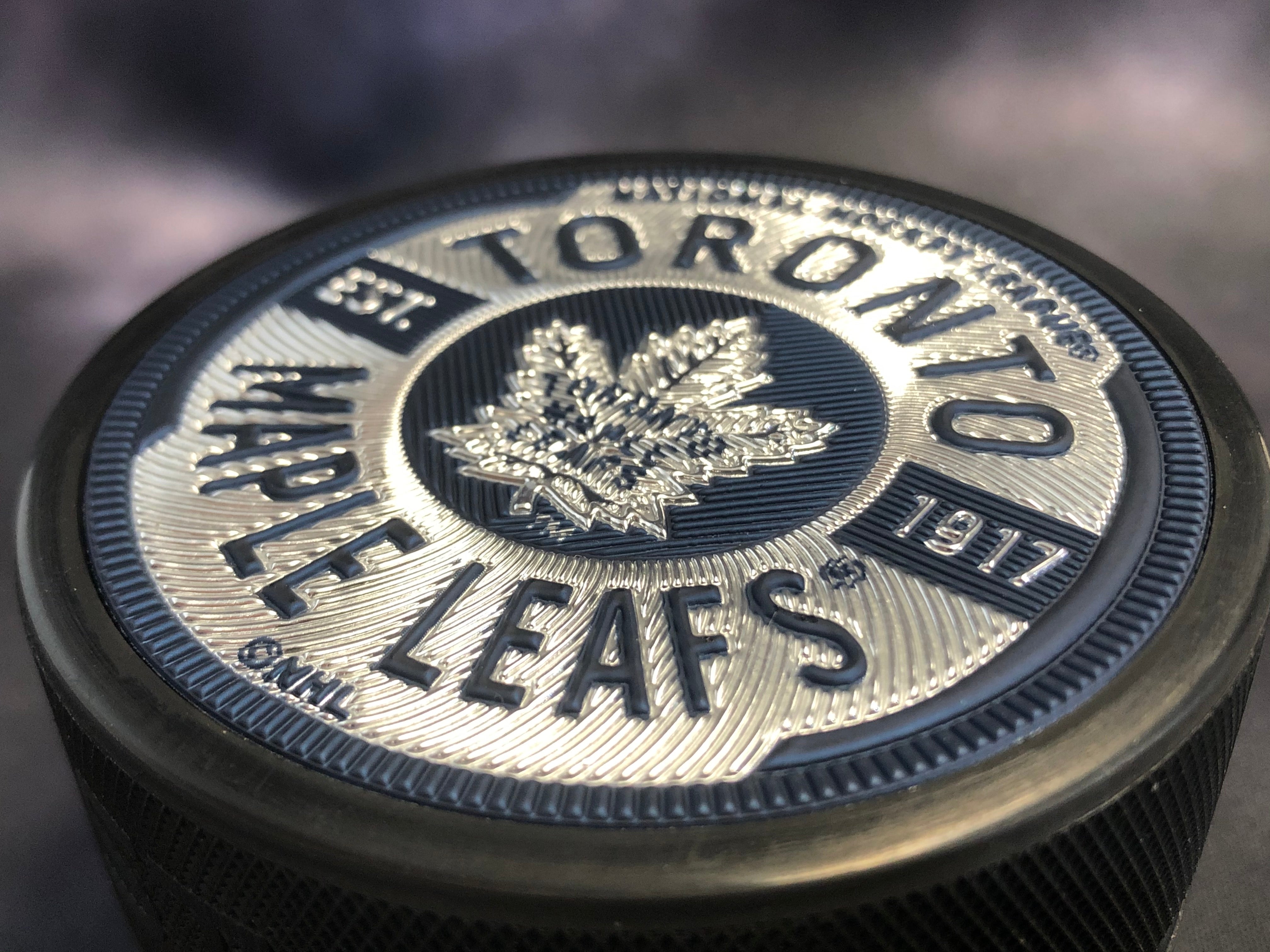 Toronto Maple Leafs Puck | Gear Trimflexx
