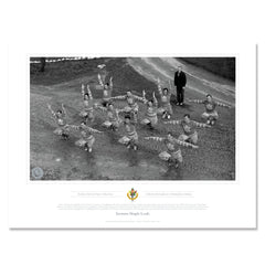 Toronto Maple Leafs Memorabilia - Conn Smythe's Squad Black & White Classic - 12" x 16" Print